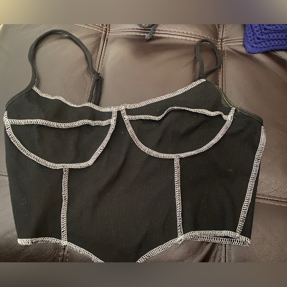 Crop top
